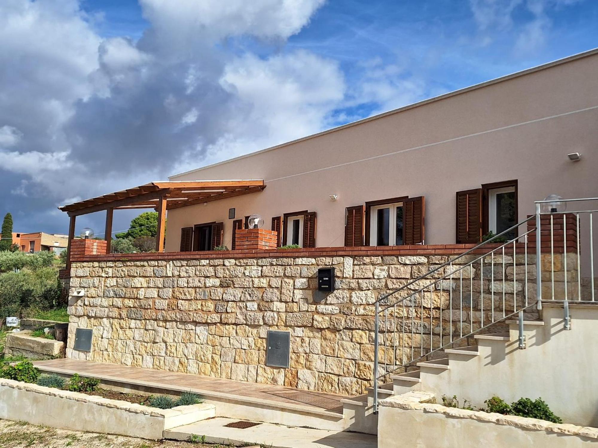 Pianoneve Holiday home Buseto Palizzolo